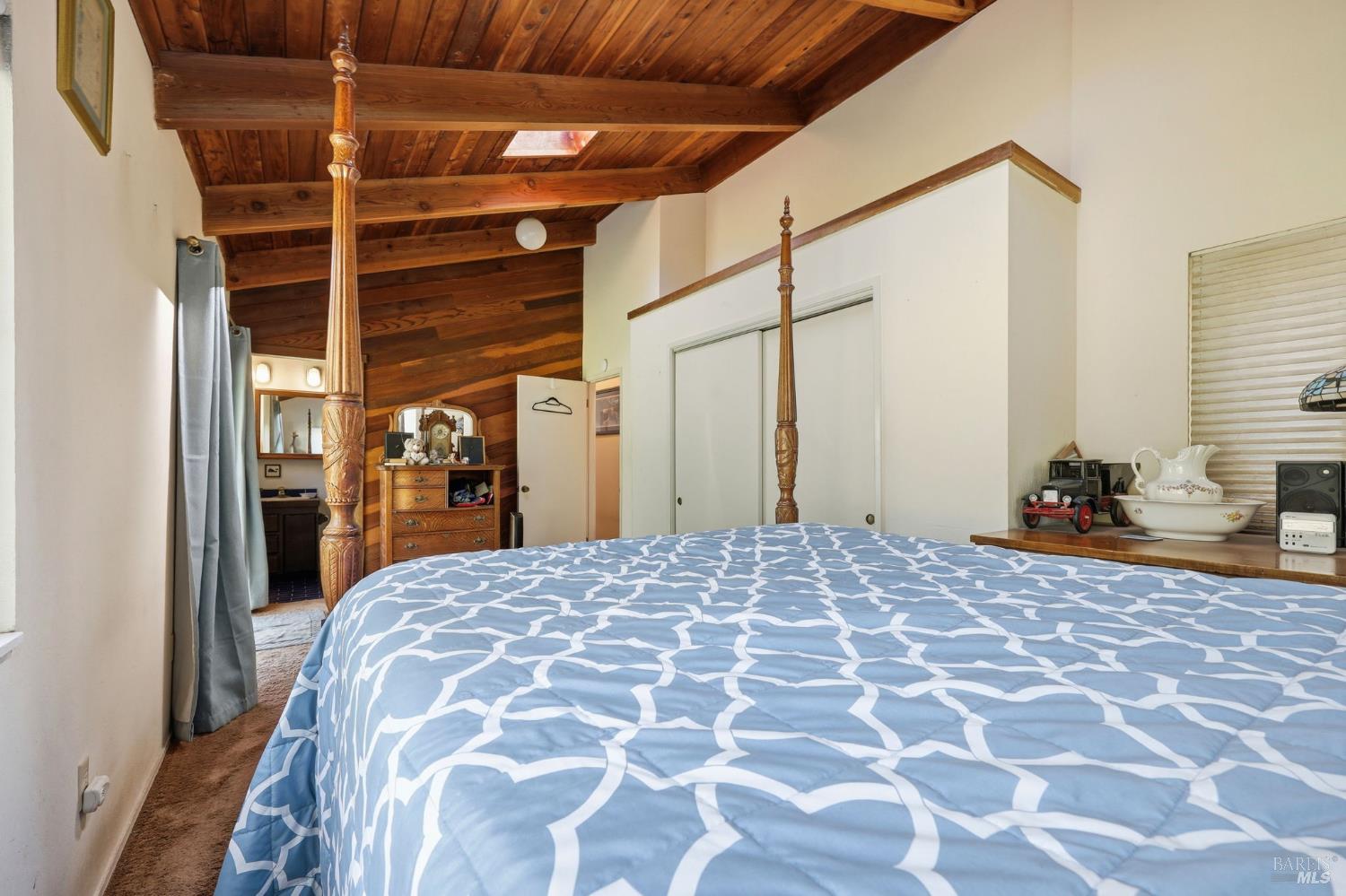 7470 Roblar Road Petaluma CA 94952
