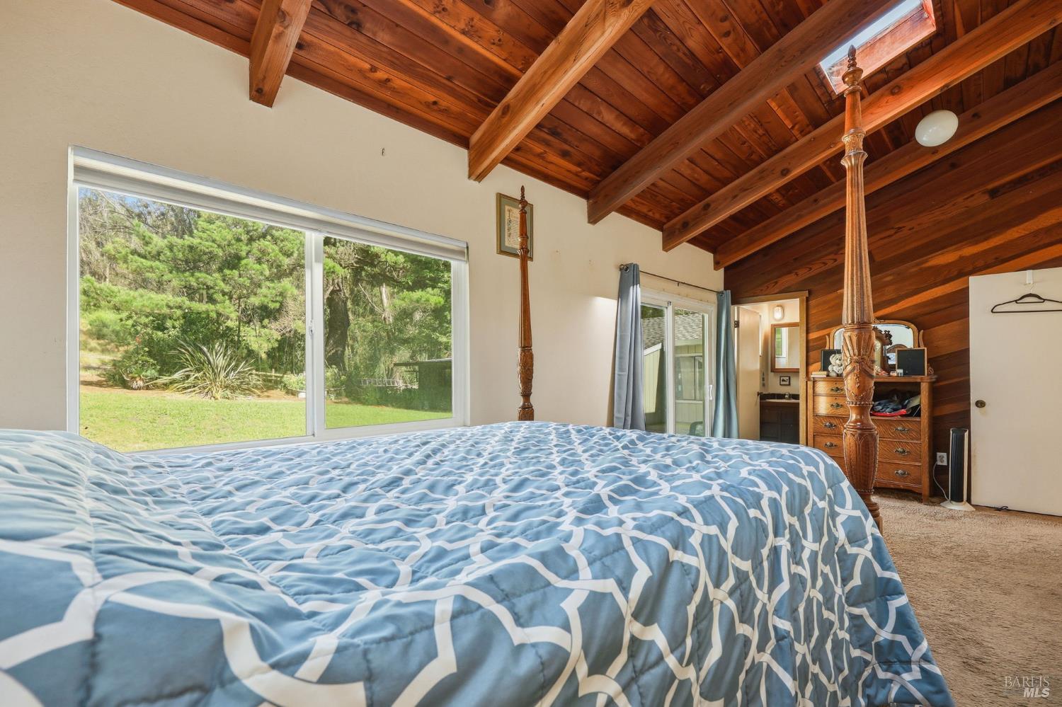 7470 Roblar Road Petaluma CA 94952