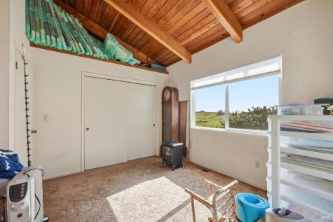 7470 Roblar Road Petaluma CA 94952
