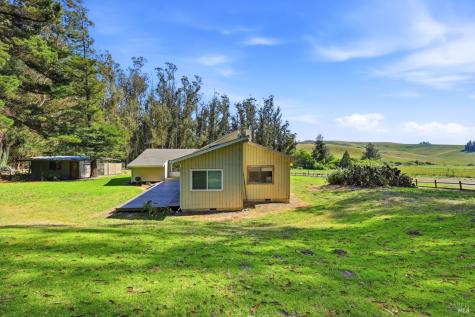 7470 Roblar Road Petaluma CA 94952