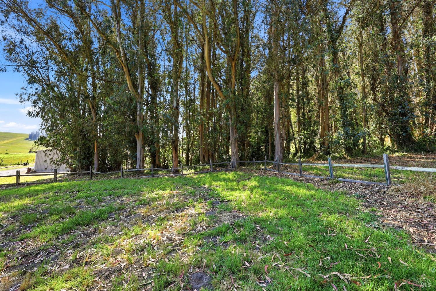 7470 Roblar Road Petaluma CA 94952