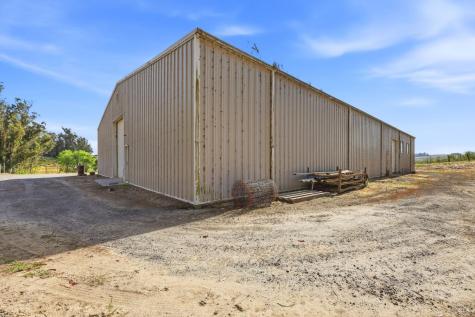 7470 Roblar Road Petaluma CA 94952