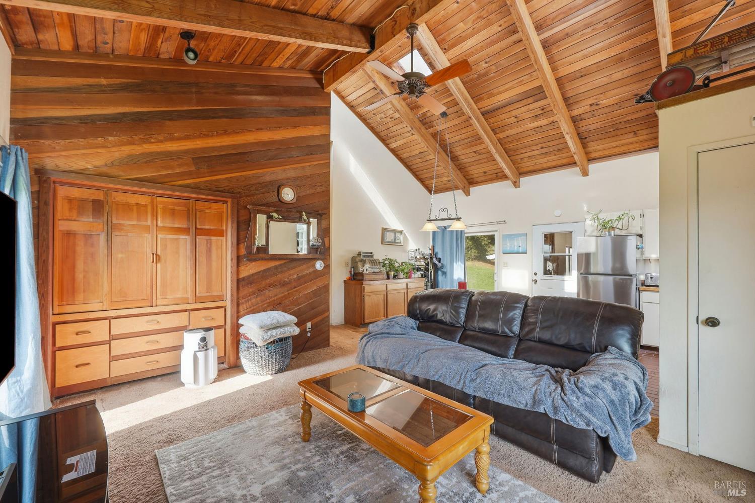 7470 Roblar Road Petaluma CA 94952