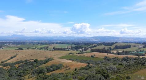 7470 Roblar Road Petaluma CA 94952