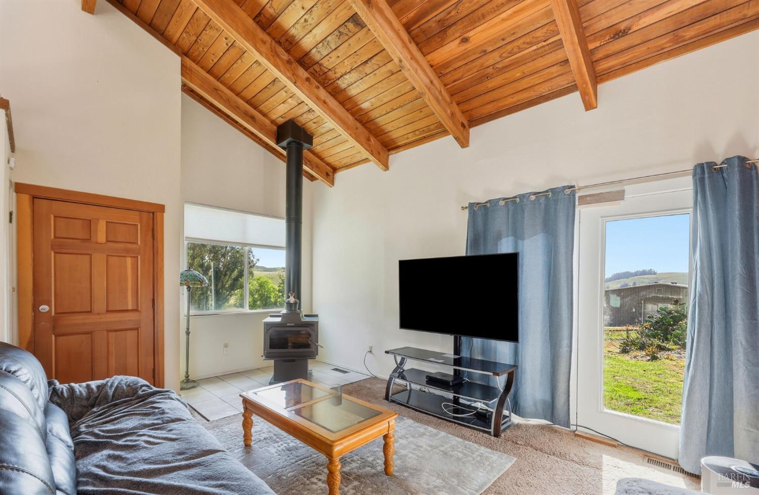 7470 Roblar Road Petaluma CA 94952