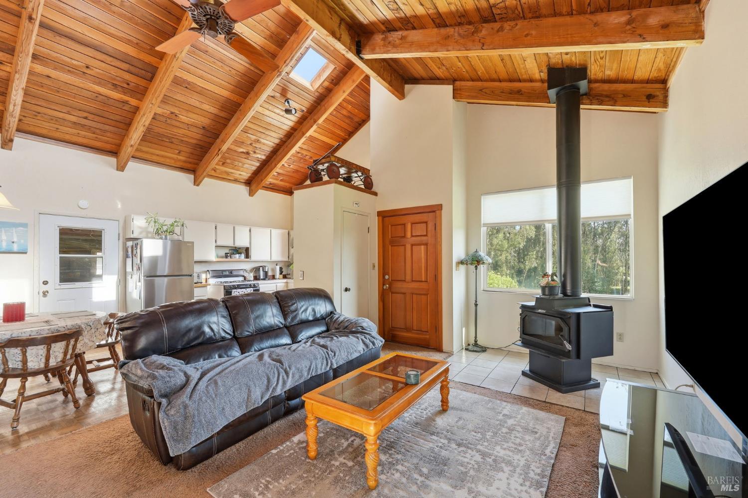 7470 Roblar Road Petaluma CA 94952