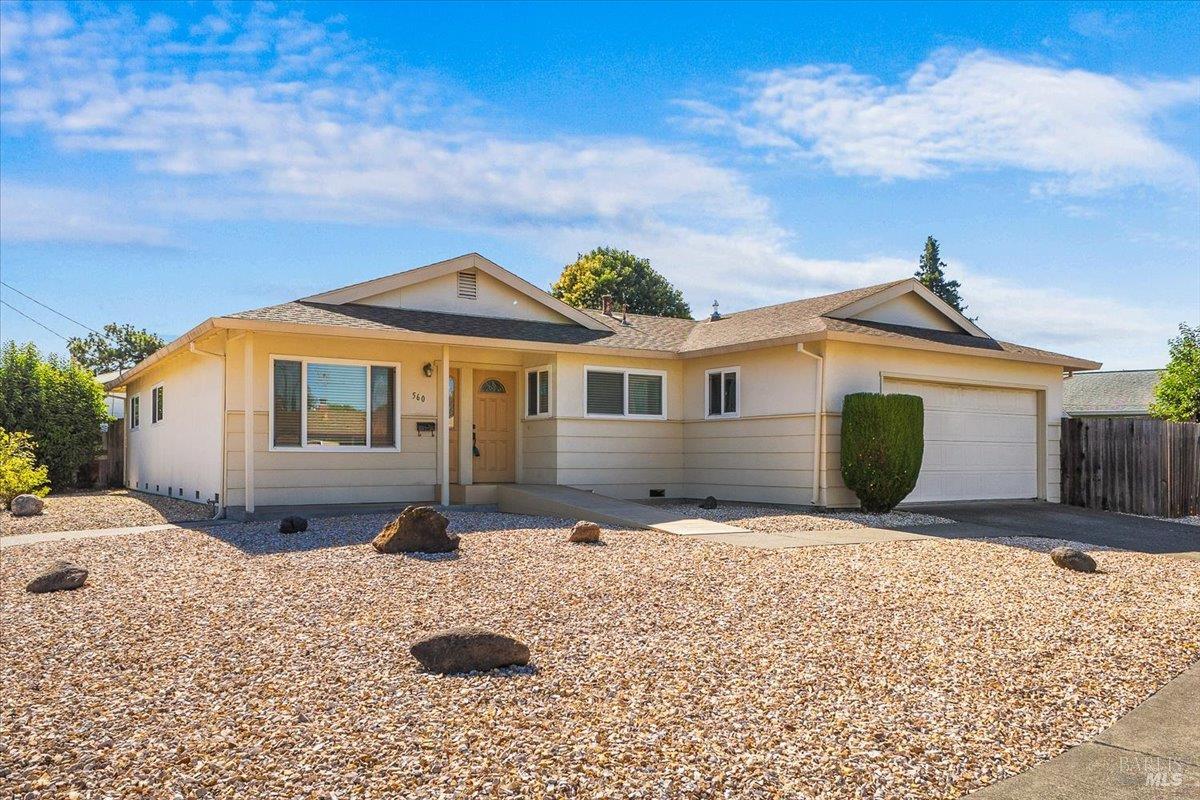 560 Link Lane Santa Rosa CA 95401