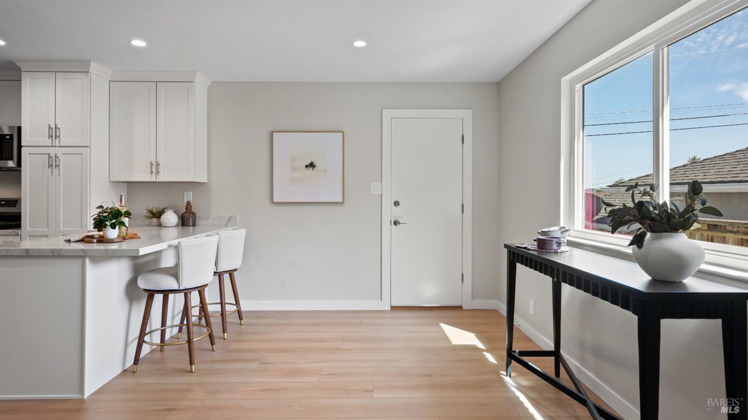 721 Elm Drive Petaluma CA 94952