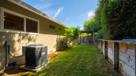 721 Elm Drive Petaluma CA 94952