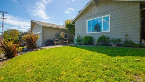 721 Elm Drive Petaluma CA 94952