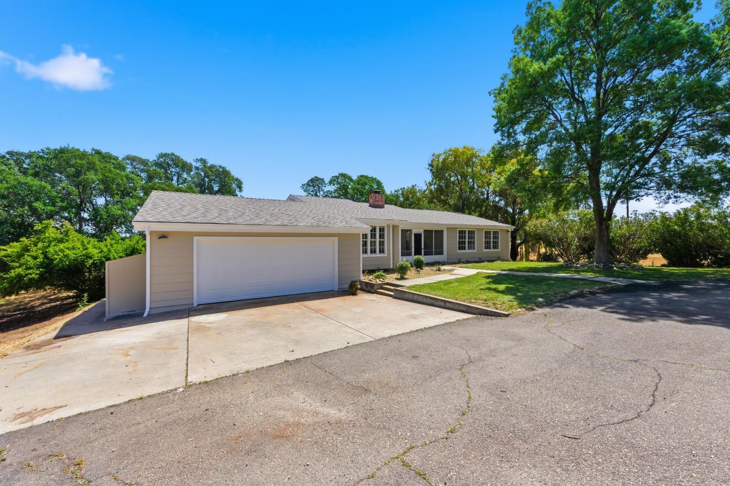 28463 El Camino Winters CA 95694