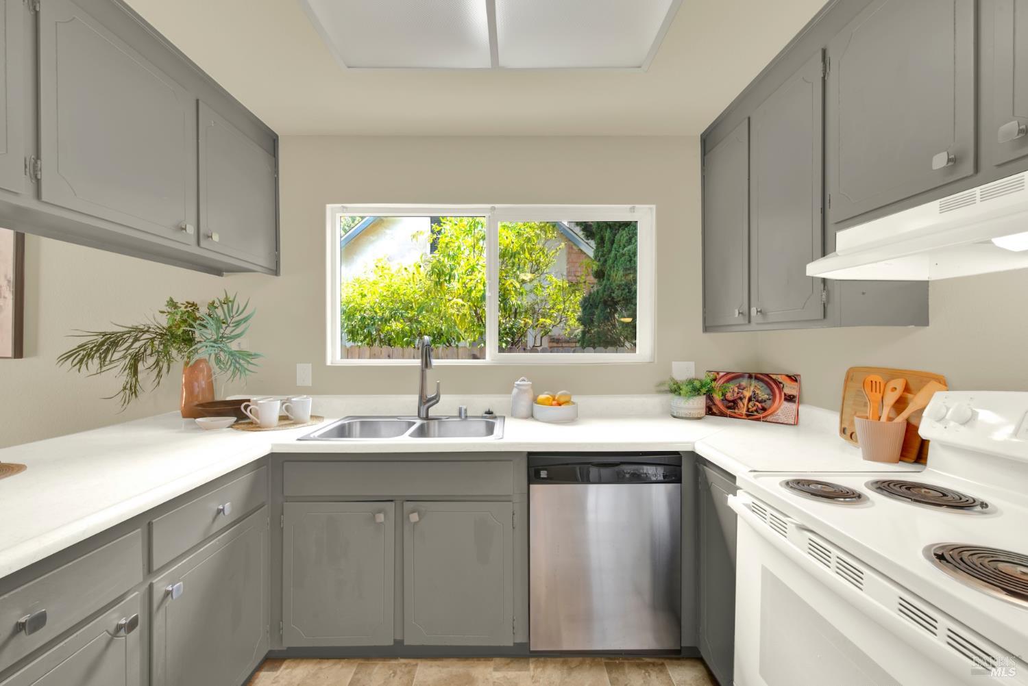 2964 Orchid Street Fairfield CA 94533