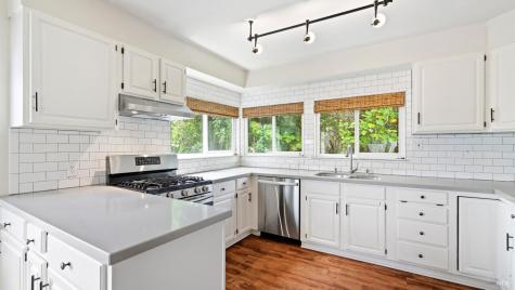 7776-7778 Healdsburg Avenue Sebastopol CA 95472
