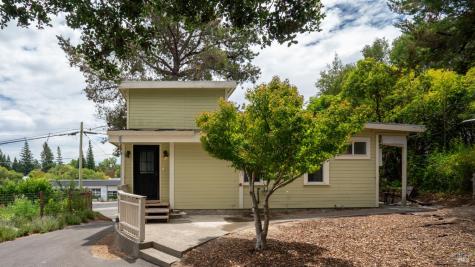 7776-7778 Healdsburg Avenue Sebastopol CA 95472