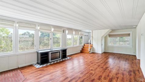 7776-7778 Healdsburg Avenue Sebastopol CA 95472