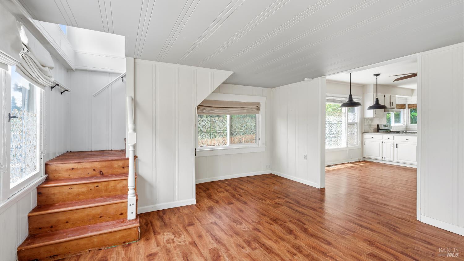7778 Healdsburg Avenue Sebastopol CA 95472