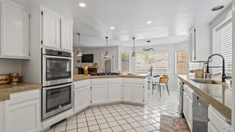 1252 B Street Petaluma CA 94952