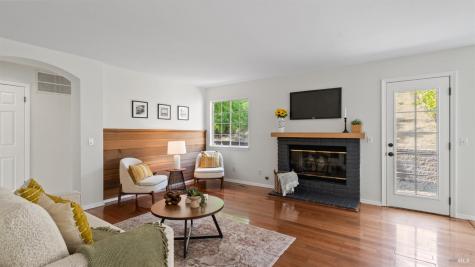1252 B Street Petaluma CA 94952