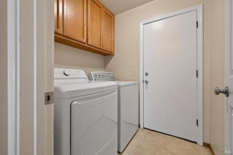 1321 Jennings Park Way Santa Rosa CA 95401