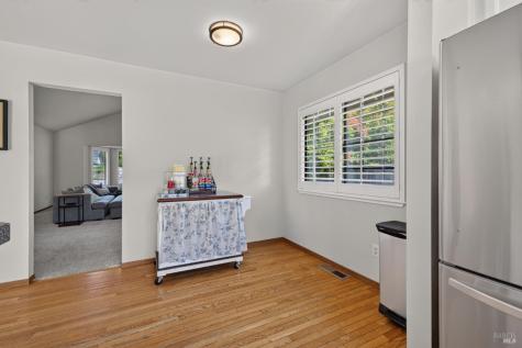 1321 Jennings Park Way Santa Rosa CA 95401