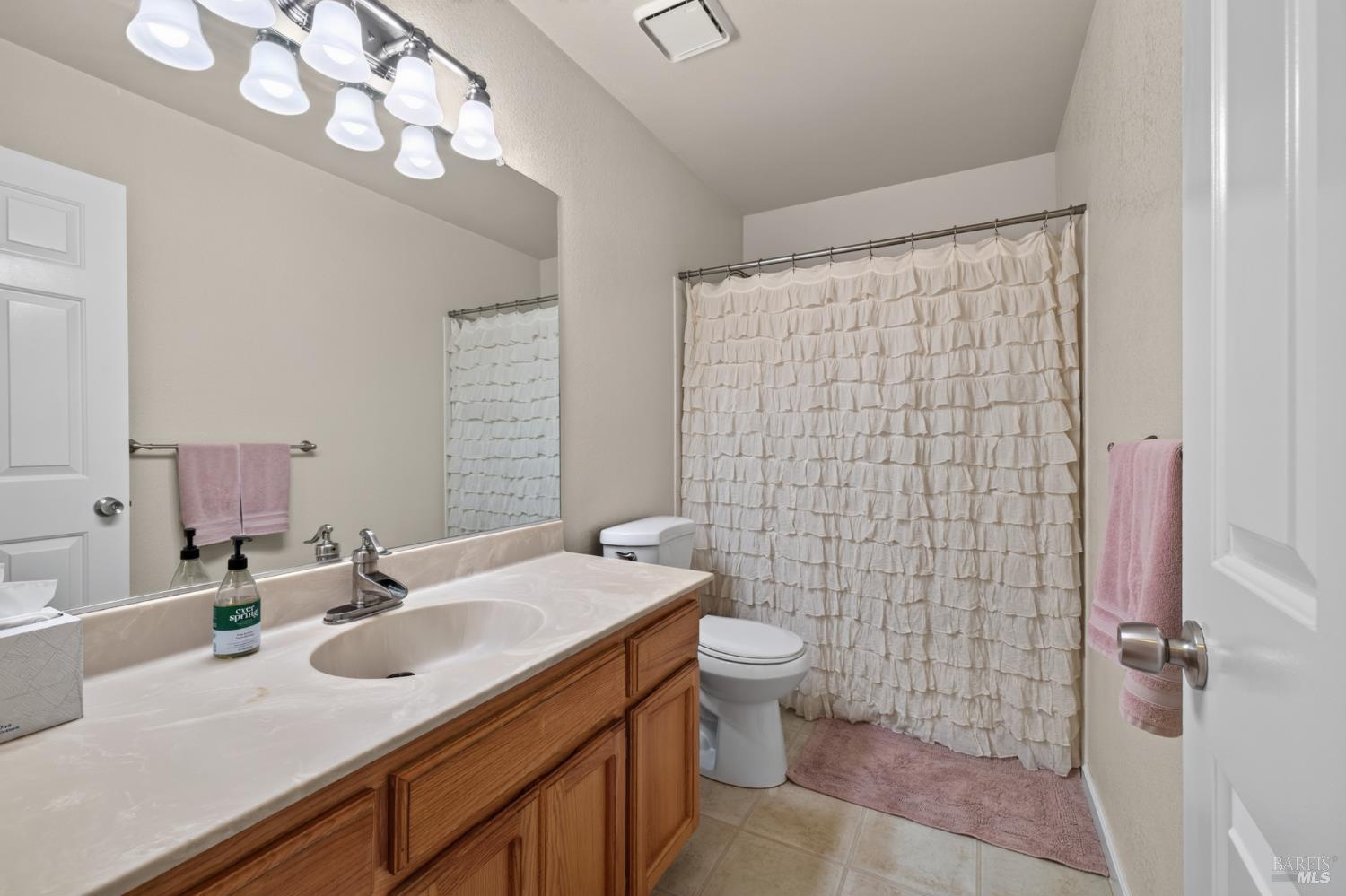 1321 Jennings Park Way Santa Rosa CA 95401