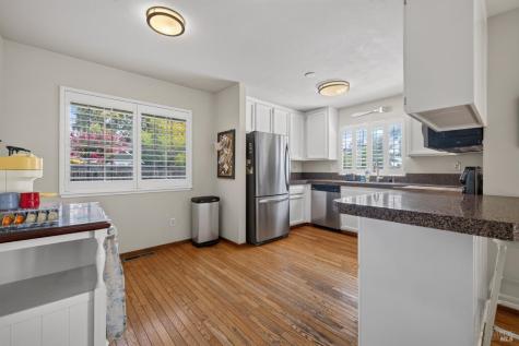 1321 Jennings Park Way Santa Rosa CA 95401