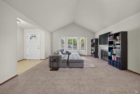 1321 Jennings Park Way Santa Rosa CA 95401