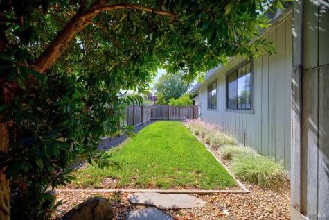 1321 Jennings Park Way Santa Rosa CA 95401