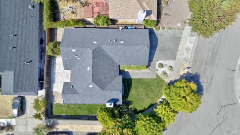1321 Jennings Park Way Santa Rosa CA 95401