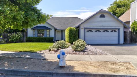 1321 Jennings Park Way Santa Rosa CA 95401