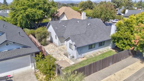 1321 Jennings Park Way Santa Rosa CA 95401