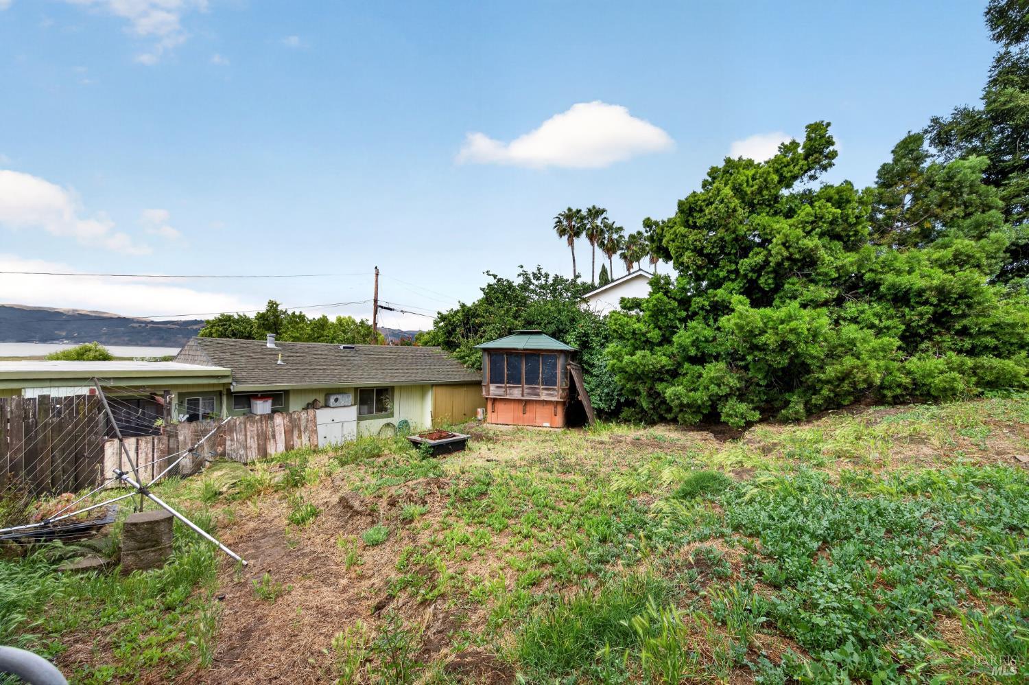 705 E 6th Street Benicia CA 94510