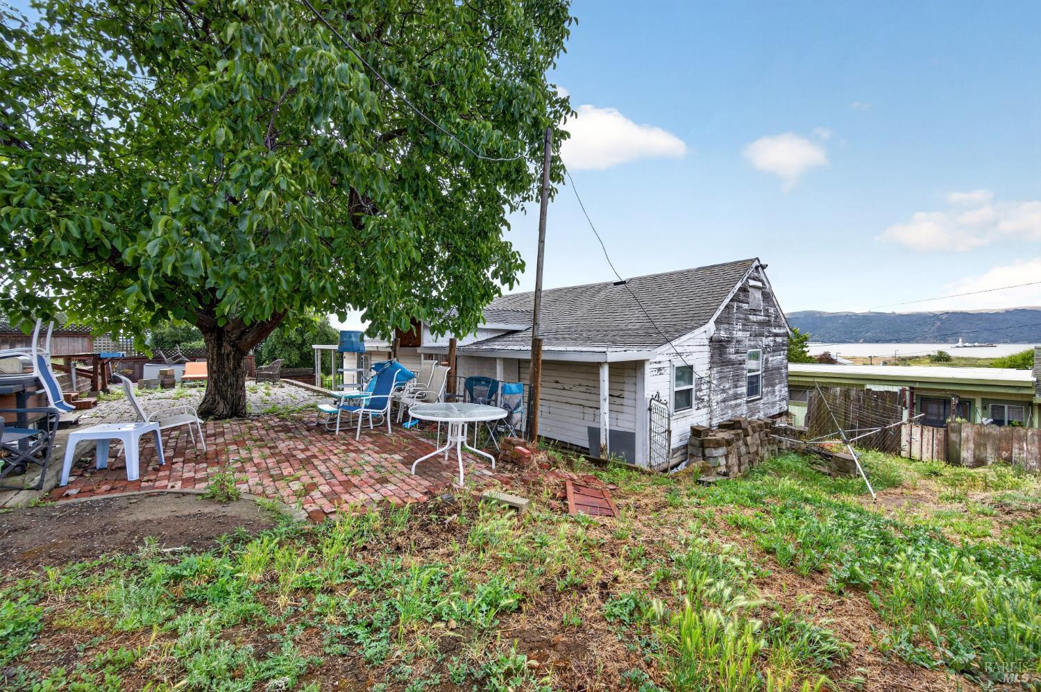 705 E 6th Street Benicia CA 94510