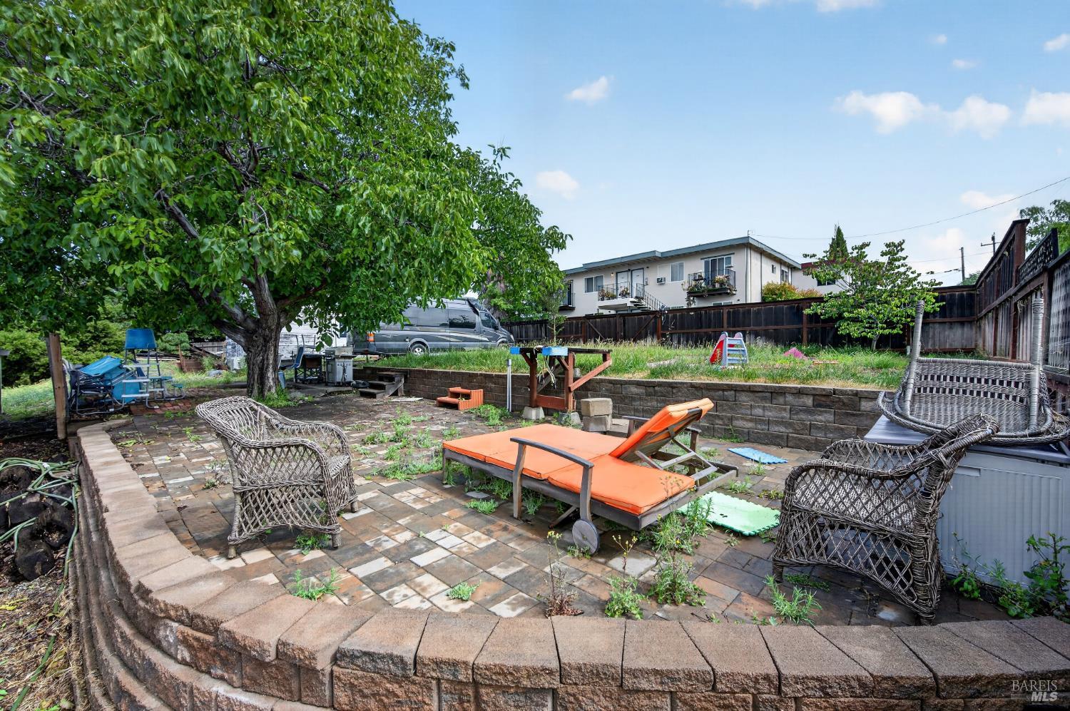 705 E 6th Street Benicia CA 94510