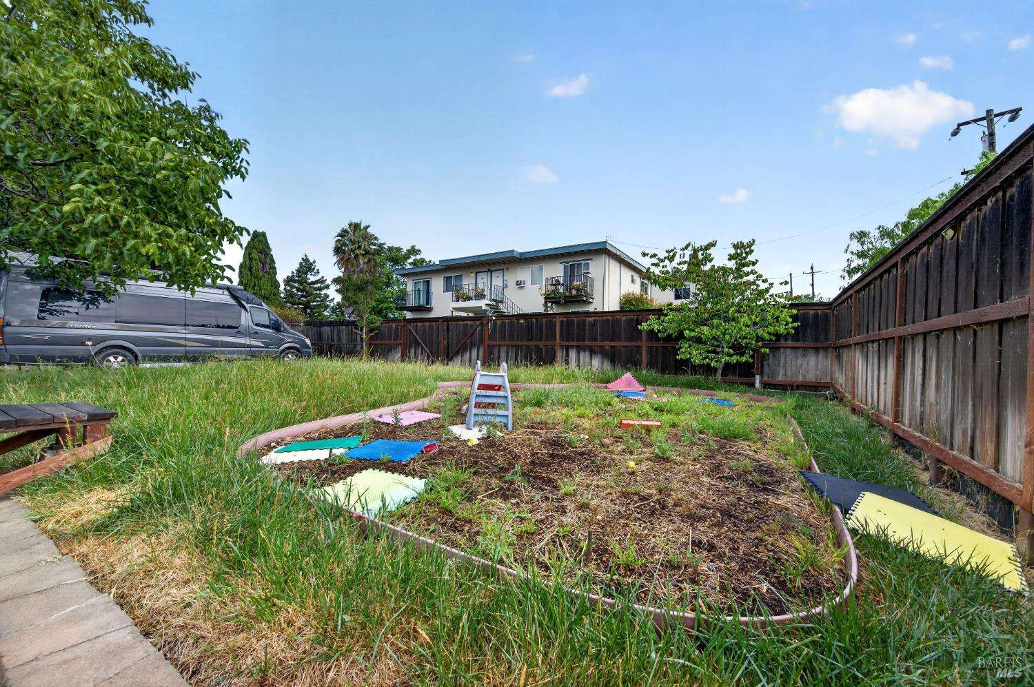705 E 6th Street Benicia CA 94510