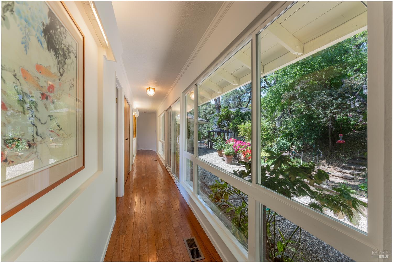 925 Knob Hill Road Ukiah CA 95482