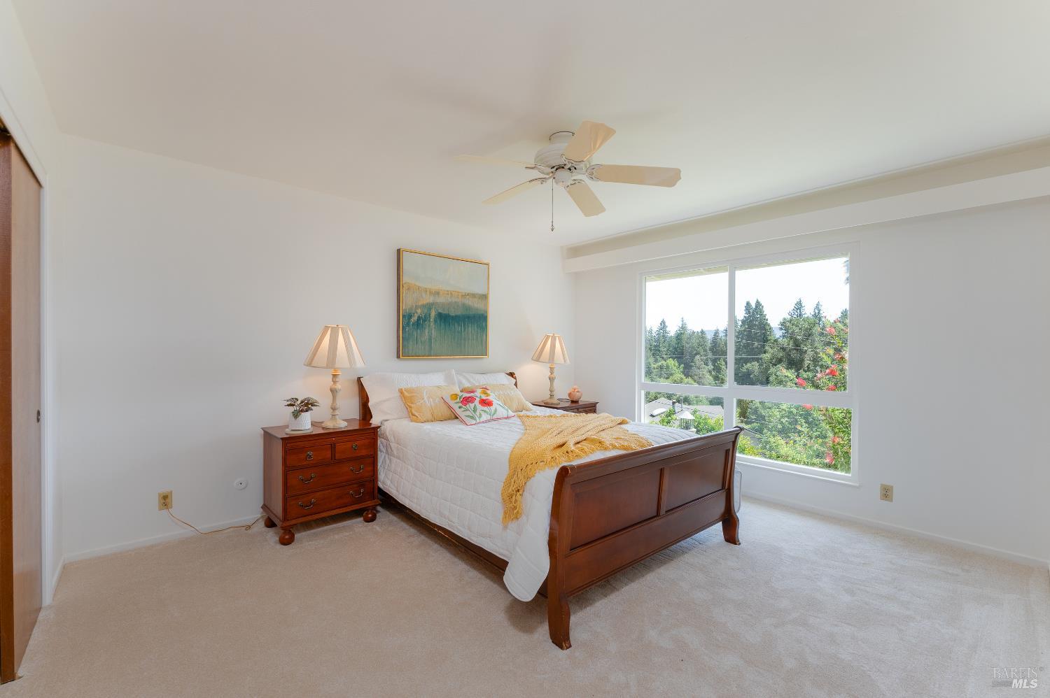 925 Knob Hill Road Ukiah CA 95482