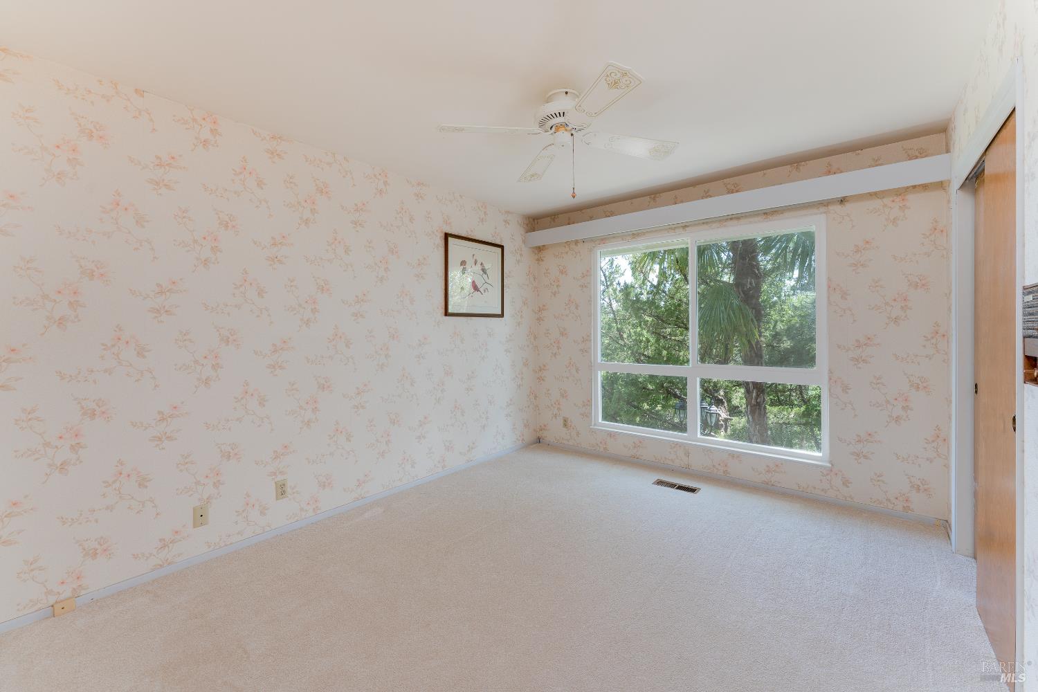 925 Knob Hill Road Ukiah CA 95482