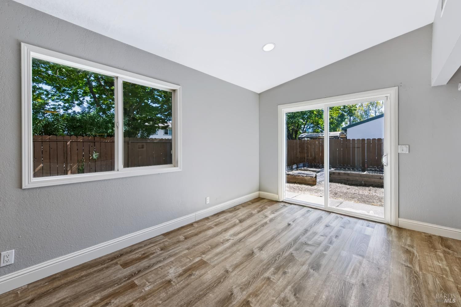 1896 Brookwood Drive Vacaville CA 95687