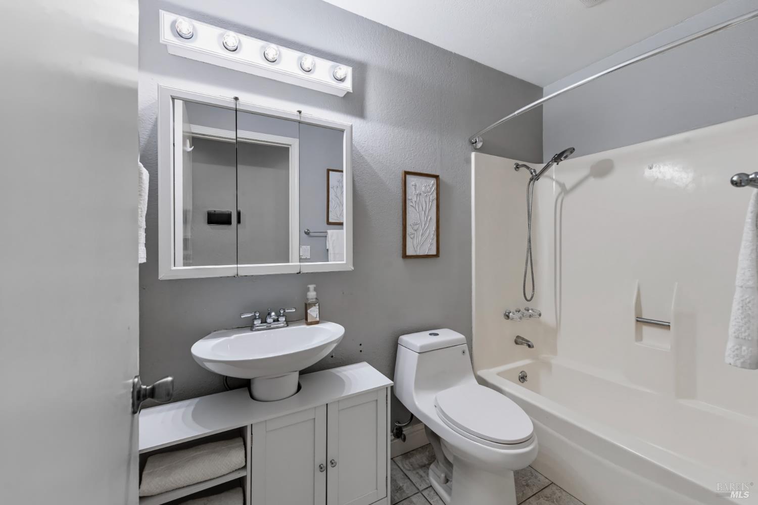 1896 Brookwood Drive Vacaville CA 95687