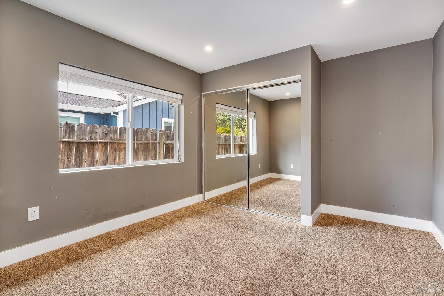 15 Julian Avenue Napa CA 94559