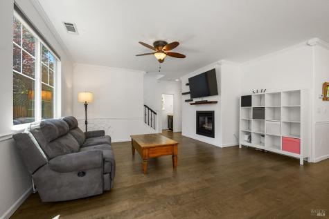 1706 Gateside Drive Petaluma CA 94954