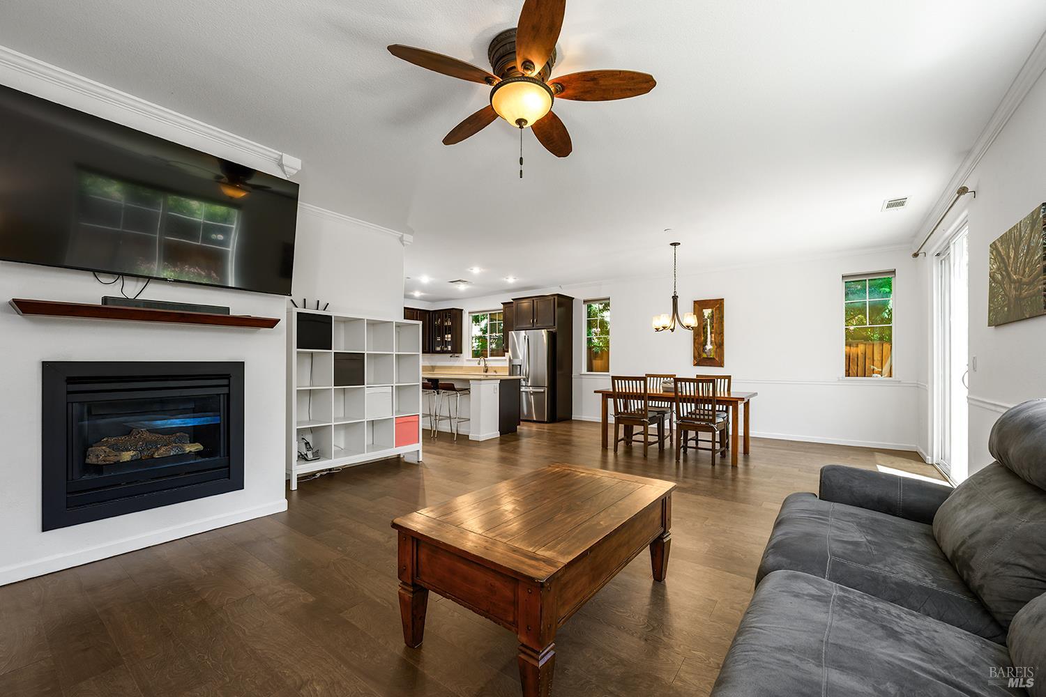 1706 Gateside Drive Petaluma CA 94954
