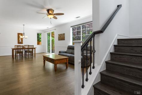 1706 Gateside Drive Petaluma CA 94954