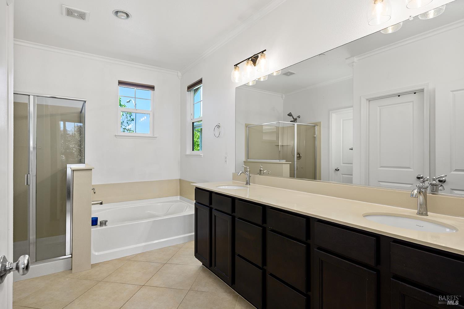 1706 Gateside Drive Petaluma CA 94954