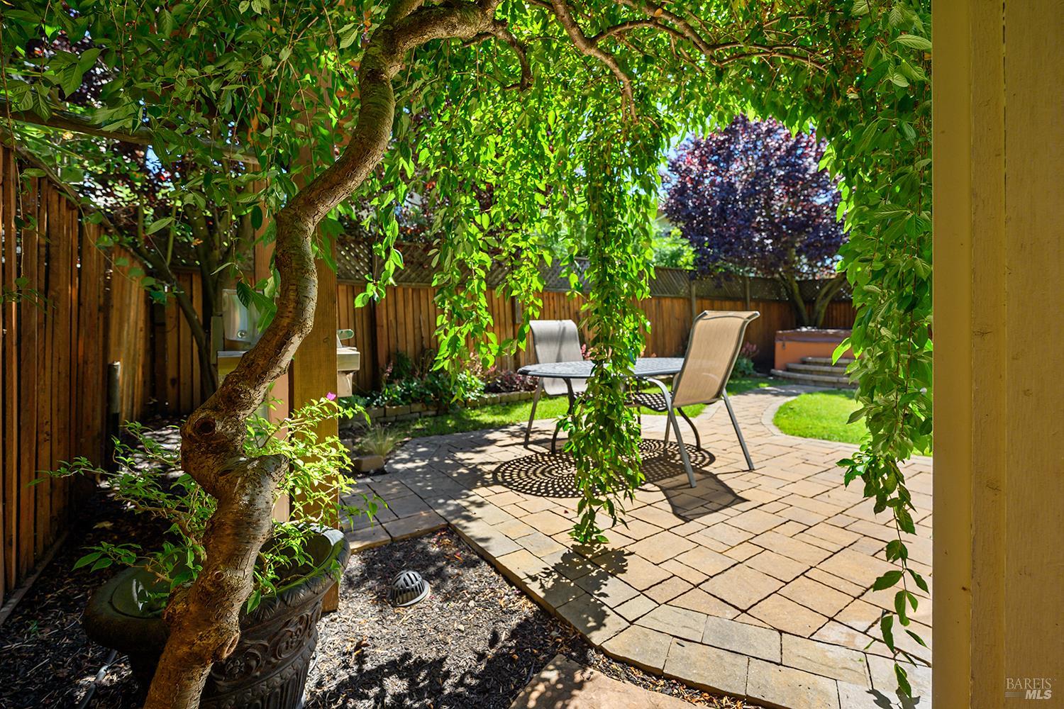 1706 Gateside Drive Petaluma CA 94954