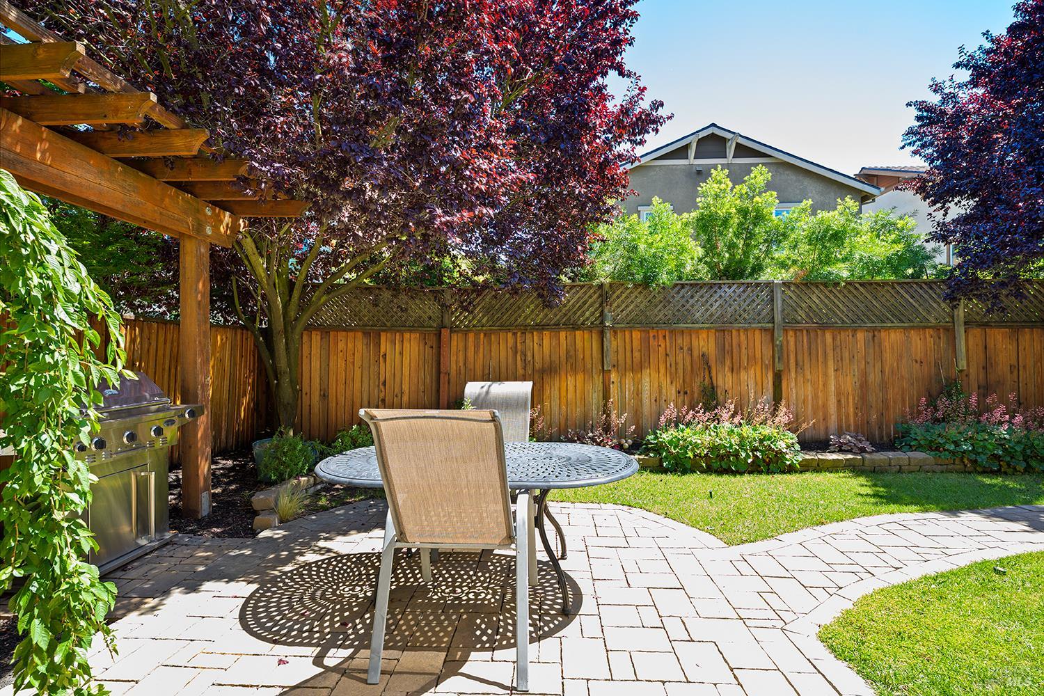 1706 Gateside Drive Petaluma CA 94954