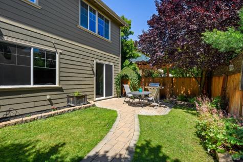1706 Gateside Drive Petaluma CA 94954