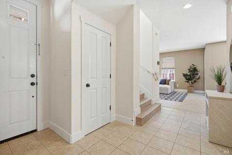 24 Bonsai Court San Rafael CA 94903