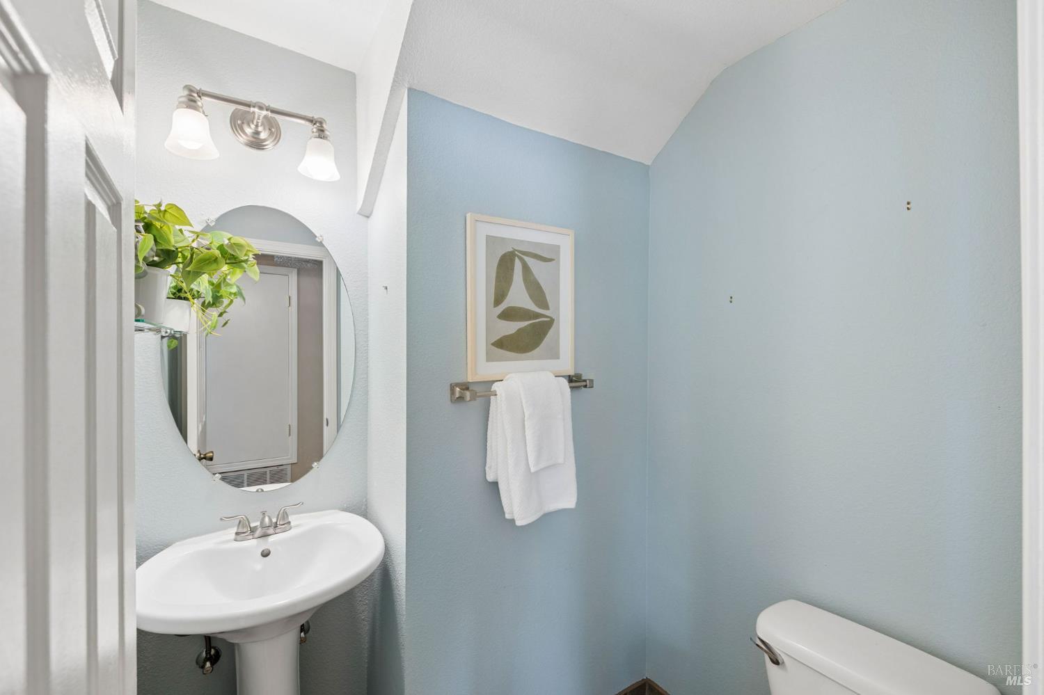 247 Clearpointe Drive Vallejo CA 94591